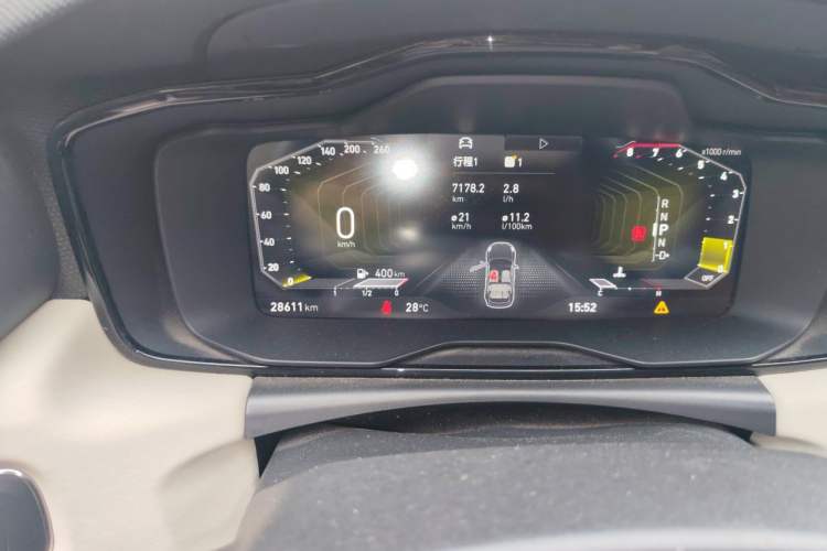 Used Lynk & Co 02 2022 1.5T DCT Shine Plus Odometer Close Up