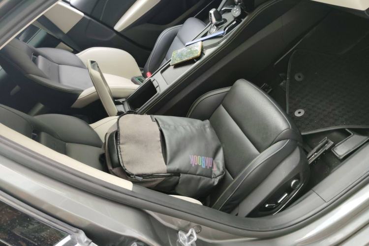 Used Lynk & Co 02 2022 1.5T DCT Shine Pro Right Front Seat