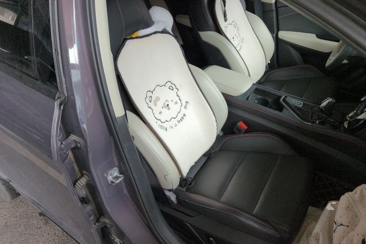 Used Lynk & Co 02 2022 1.5T DCT Shine Pro Right Front Seat
