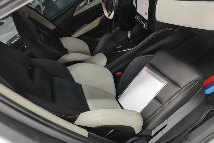 Used Lynk & Co 02 2022 1.5T DCT Shine Plus Right Front Seat