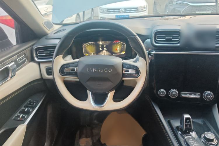 Used Lynk & Co 02 2022 2.0T DCT Shine Pro Steering Wheel