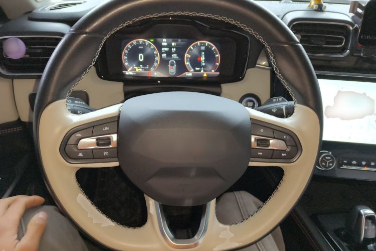 Used Lynk & Co 02 2022 1.5T DCT Shine Pro Steering Wheel