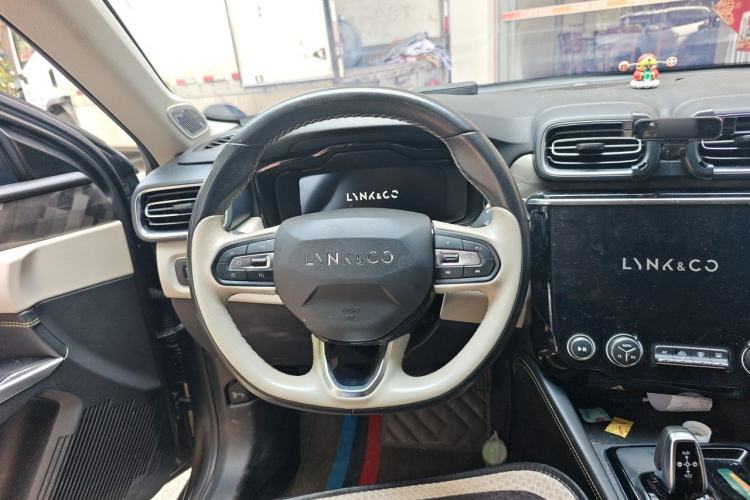 Used Lynk & Co 02 2022 1.5T DCT Shine Pro Steering Wheel