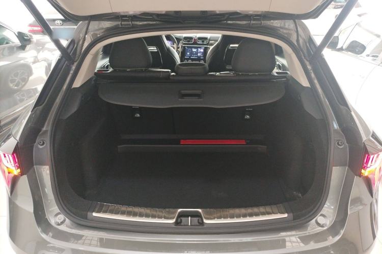 Used Lynk & Co 02 2022 2.0T DCT Shine Plus Trunk