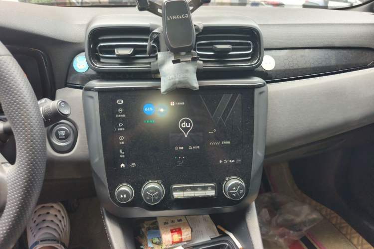 Used Lynk & Co 02 2022 1.5T DCT Shine Plus Audio And AC Panel