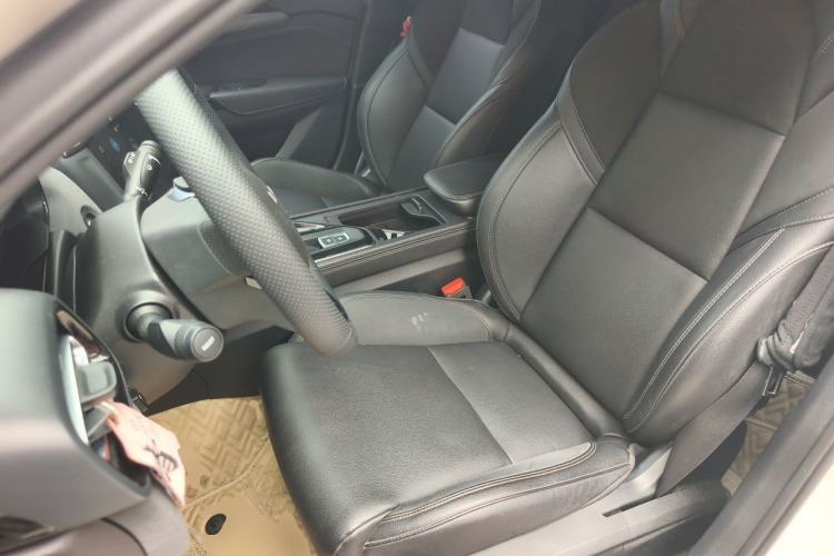 Used Lynk & Co 02 2022 1.5T DCT Shine Plus Left Front Seat