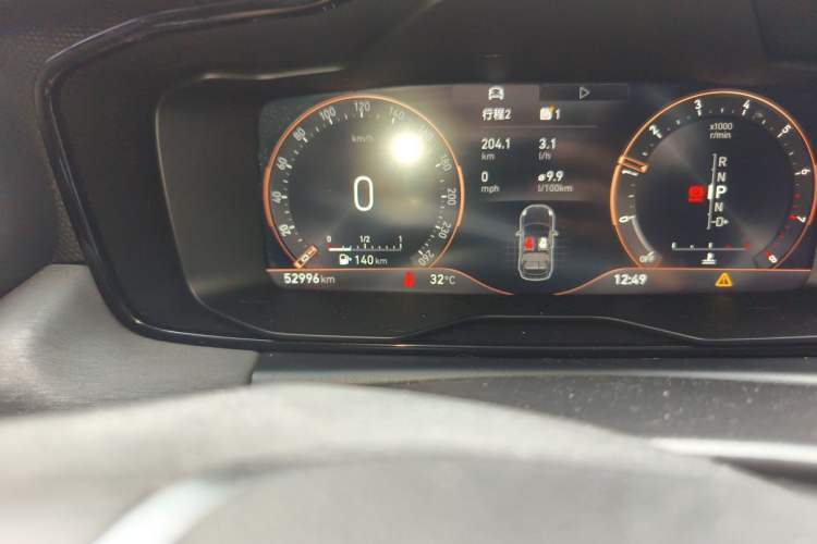 Used Lynk & Co 02 2022 1.5T DCT Shine Plus Odometer Close Up