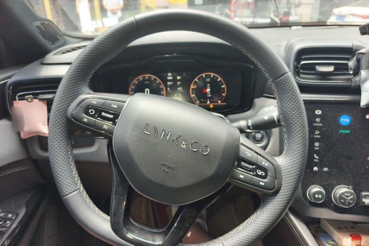 Used Lynk & Co 02 2022 1.5T DCT Shine Plus Steering Wheel