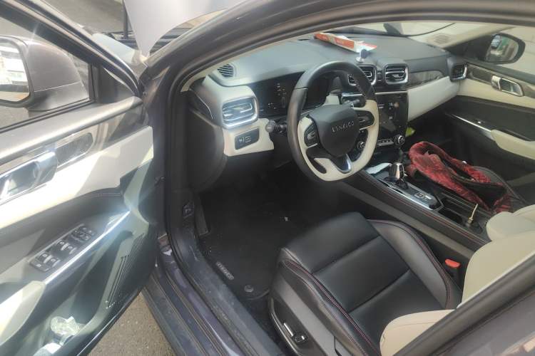 Used Lynk & Co 02 2022 1.5T DCT Shine Plus Driver Seat