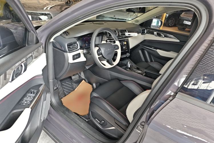 Used Lynk & Co 02 2022 1.5T DCT Shine Plus Driver Seat