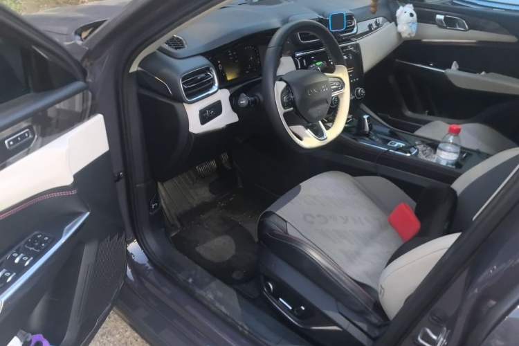 Used Lynk & Co 02 2022 1.5T DCT Shine Pro Driver Seat