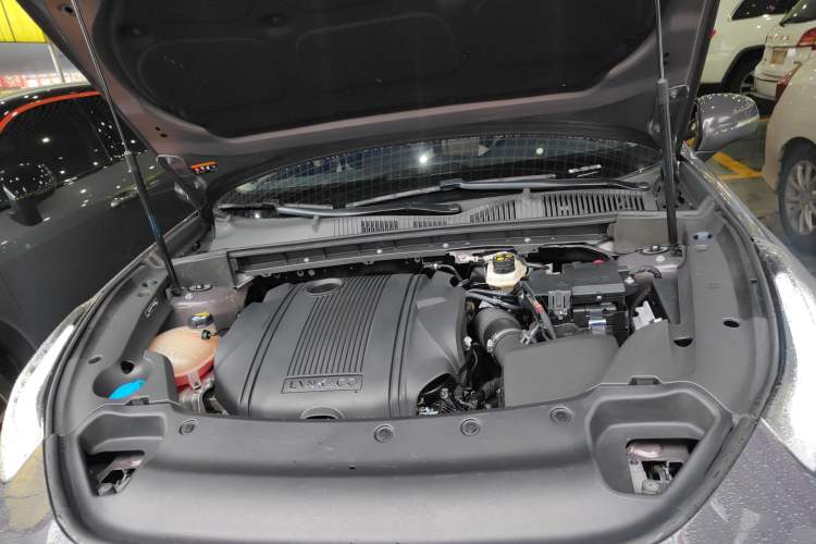 Used Lynk & Co 02 2022 1.5T DCT Shine Pro Engine Bay