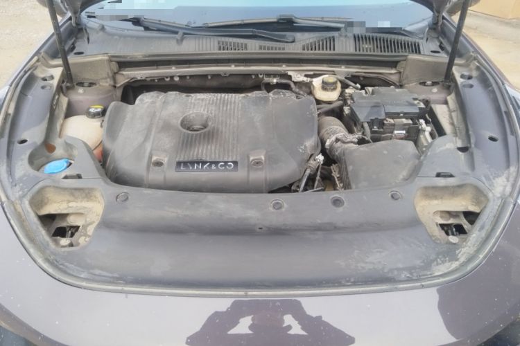 Used Lynk & Co 02 2022 2.0T DCT Shine Pro Engine Bay