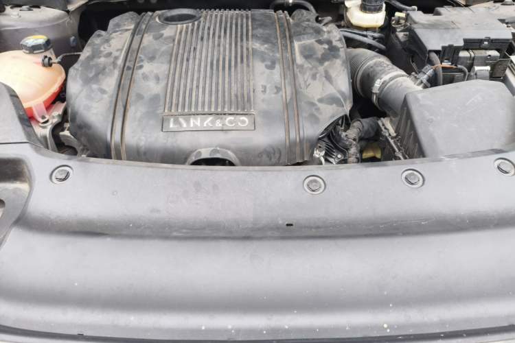 Used Lynk & Co 02 2022 1.5T DCT Shine Pro Engine Bay