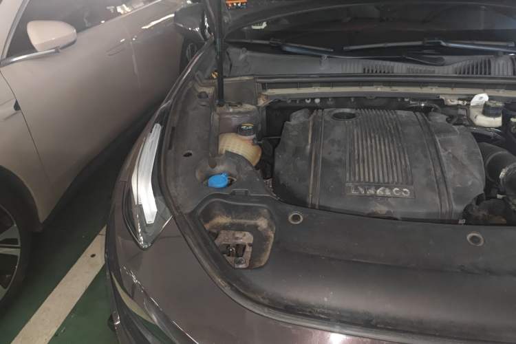 Used Lynk & Co 02 2022 1.5T DCT Shine Pro Engine Bay Right