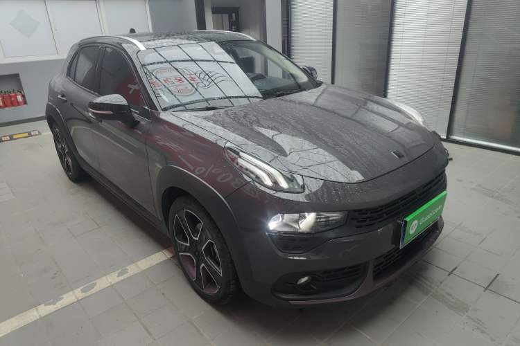 Used Lynk & Co 02 2022 2.0T DCT Shine Pro Exterior 1