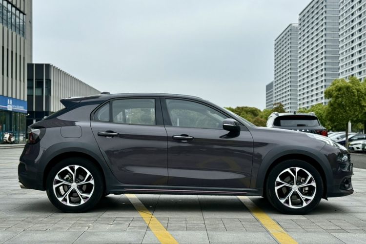 Used Lynk & Co 02 2022 1.5T DCT Shine Plus Exterior 6