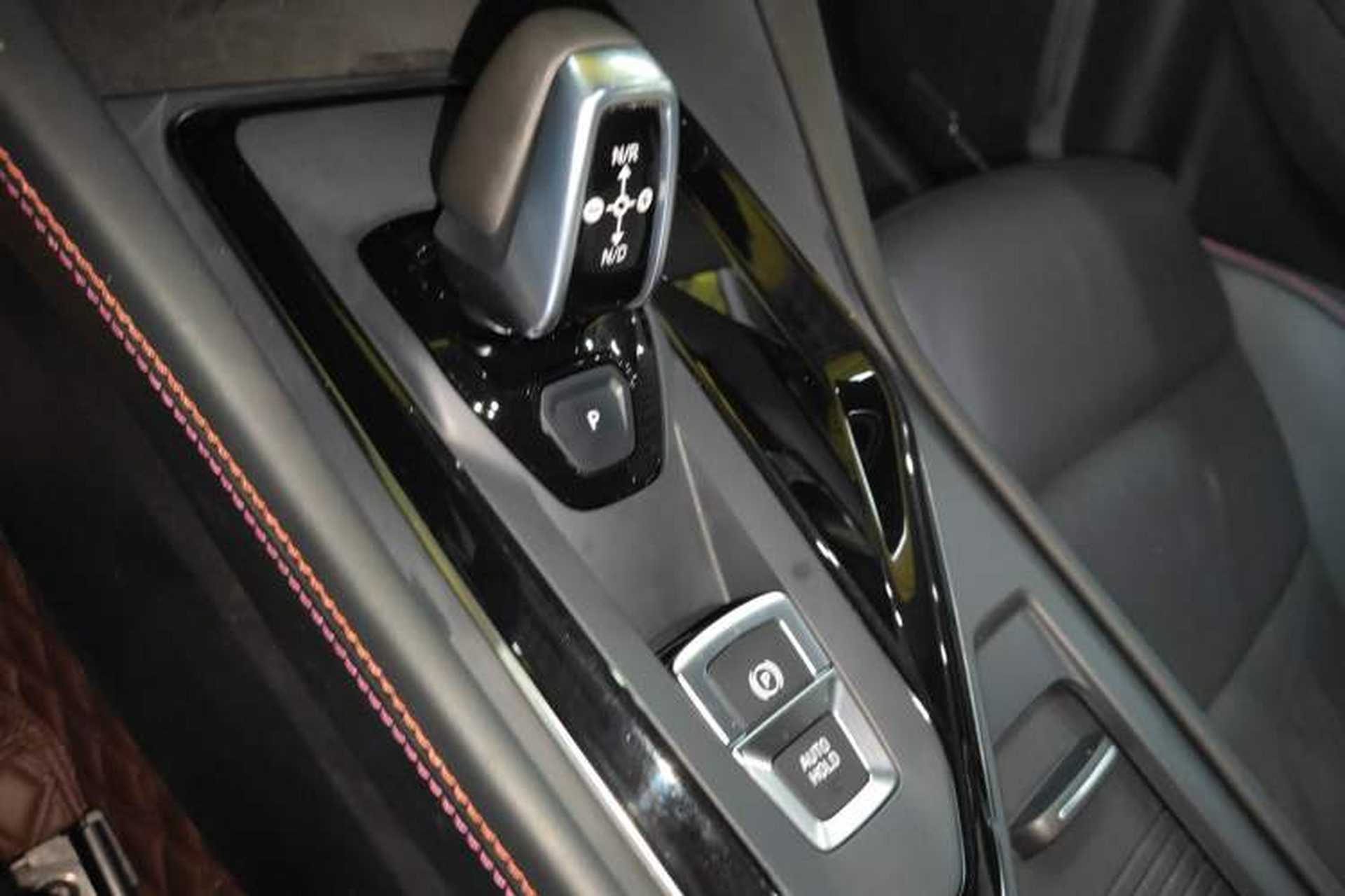 Used Lynk & Co 02 2022 1.5T DCT Shine Pro Gear Lever