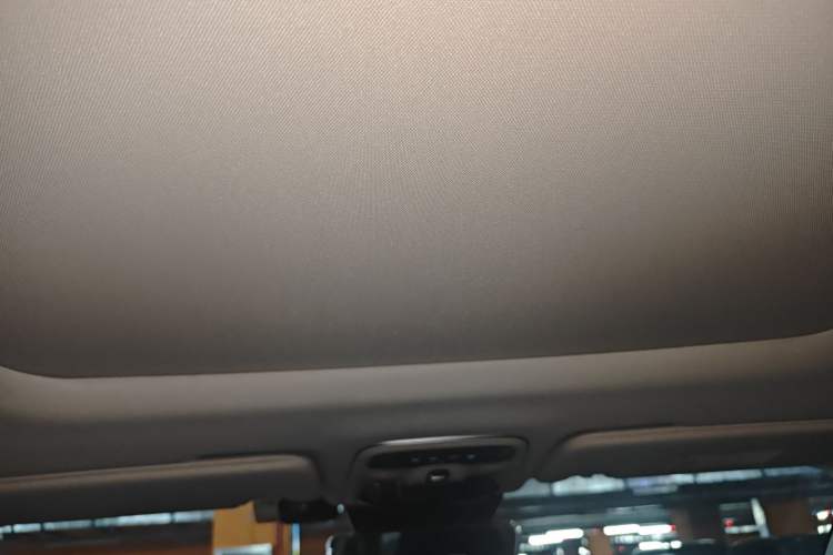Used Lynk & Co 02 2022 1.5T DCT Shine Pro Headliner