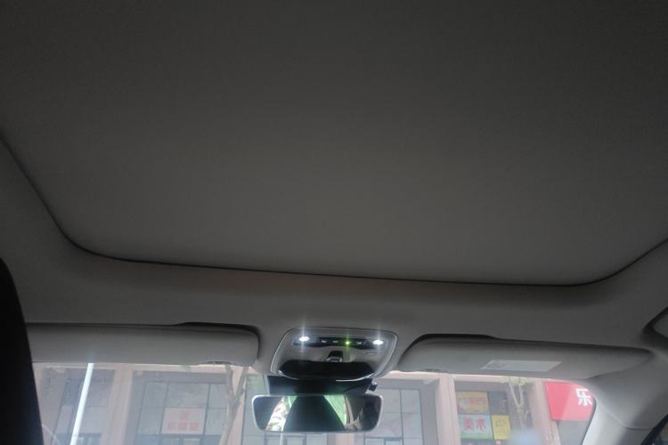 Used Lynk & Co 02 2022 2.0T DCT Shine Pro Headliner