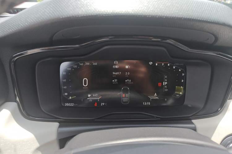 Used Lynk & Co 02 2022 1.5T DCT Shine Plus Instrument Cluster