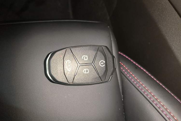 Used Lynk & Co 02 2022 1.5T DCT Shine Plus Interior 1