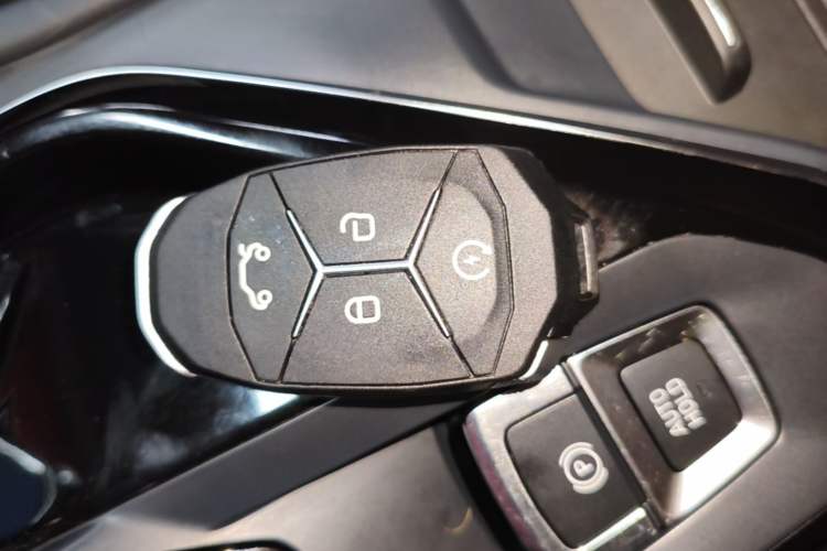 Used Lynk & Co 02 2022 1.5T DCT Shine Pro Interior 1