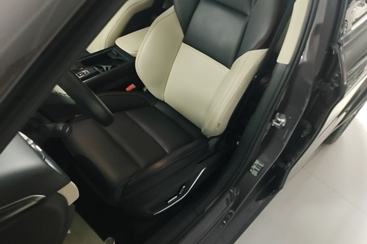 Used Lynk & Co 02 2022 1.5T DCT Shine Plus Left Front Seat