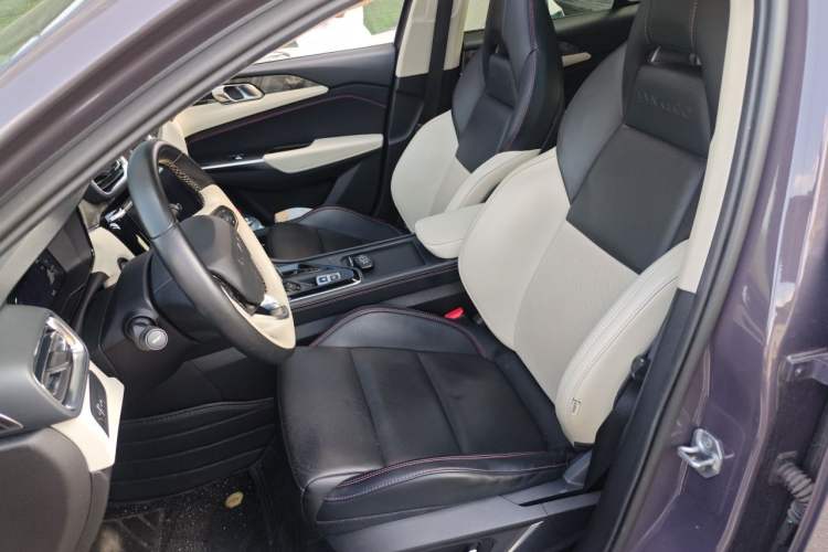 Used Lynk & Co 02 2022 1.5T DCT Shine Pro Left Front Seat