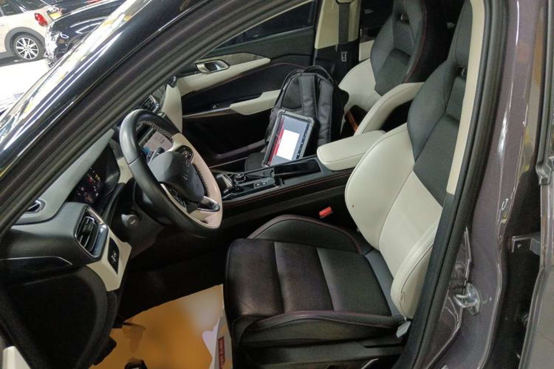 Used Lynk & Co 02 2022 2.0T DCT Shine Pro Left Front Seat