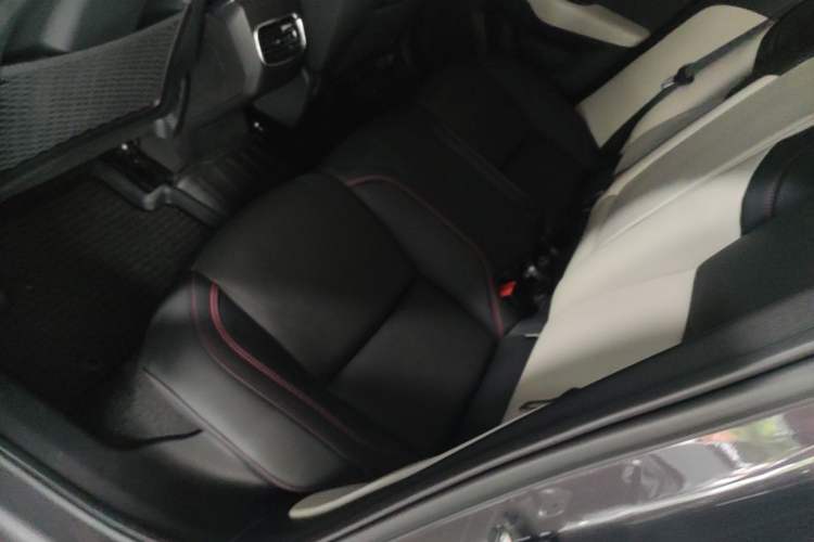 Used Lynk & Co 02 2022 1.5T DCT Shine Pro Left Rear Seat