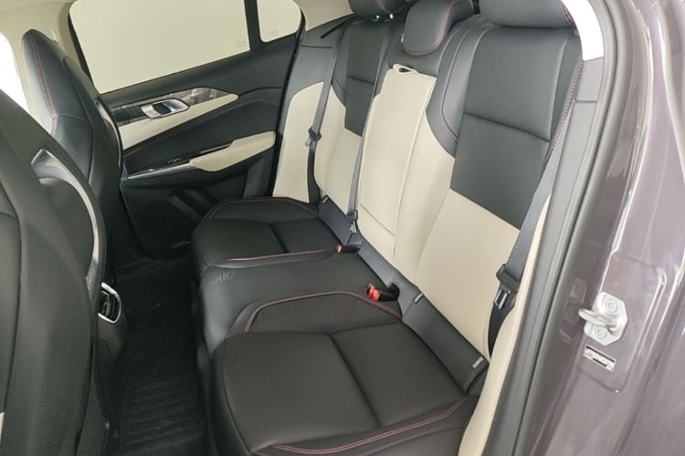 Used Lynk & Co 02 2022 2.0T DCT Shine Pro Left Rear Seat