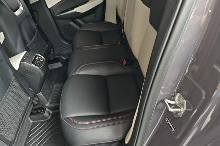 Used Lynk & Co 02 2022 1.5T DCT Shine Plus Left Rear Seat