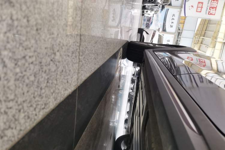 Used Lynk & Co 02 2022 1.5T DCT Shine Pro Left Side Sill