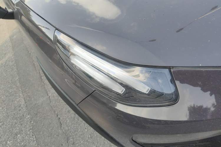 Used Lynk & Co 02 2022 2.0T DCT Shine Pro Right Front Headlight