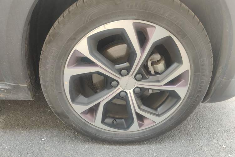 Used Lynk & Co 02 2022 1.5T DCT Shine Plus Right Front Wheel Hub
