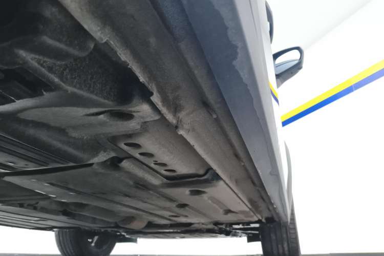 Used Lynk & Co 02 2022 2.0T DCT Shine Plus Right Side Sill