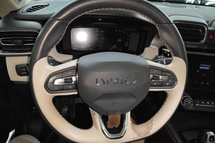 Used Lynk & Co 02 2022 1.5T DCT Shine Pro Steering Wheel