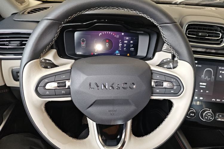 Used Lynk & Co 02 2022 1.5T DCT Shine Plus Steering Wheel