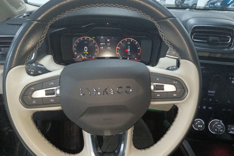 Used Lynk & Co 02 2022 1.5T DCT Shine Plus Steering Wheel