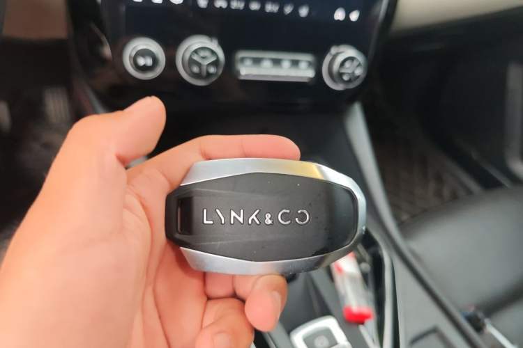 Used Lynk & Co 02 2022 1.5T DCT Shine Pro Vehicle Key
