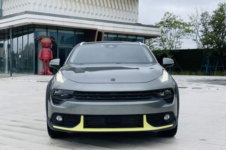 Used Lynk & Co 02 2022 1.5T DCT Shine Pro Exterior 1