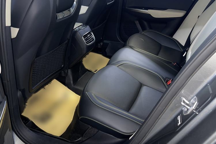 Used Lynk & Co 02 2022 2.0T DCT Shine Pro Interior 1