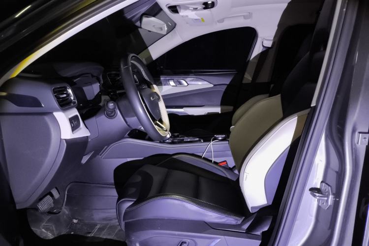 Used Lynk & Co 02 2022 2.0T DCT Shine Plus Left Front Seat