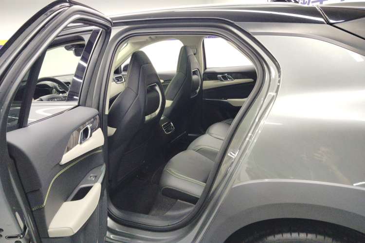 Used Lynk & Co 02 2022 2.0T DCT Shine Pro Left Rear Seat