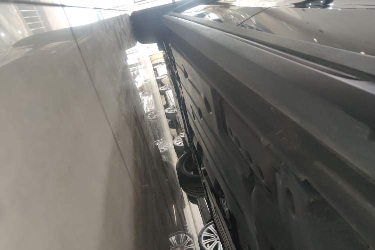 Used Lynk & Co 02 2022 1.5T DCT Shine Pro Left Side Sill