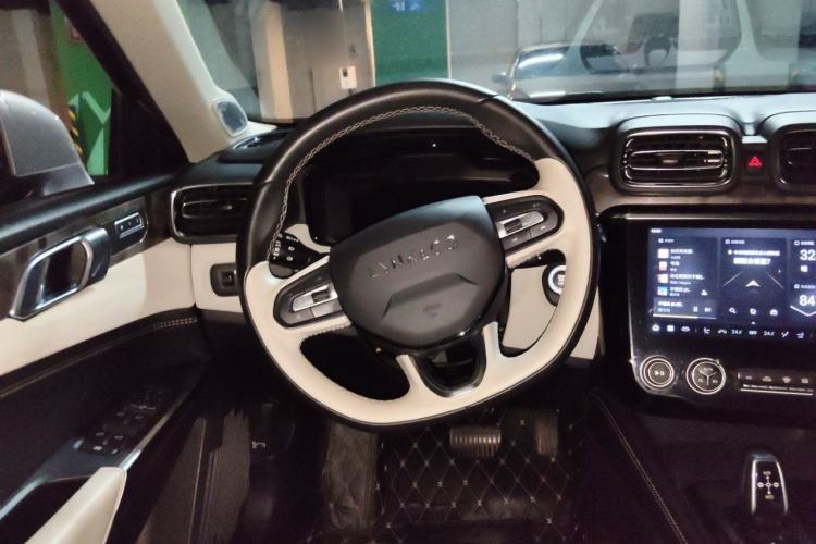 Used Lynk & Co 02 2022 1.5T DCT Shine Pro Steering Wheel