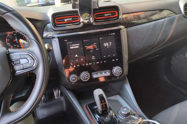 Used Lynk & Co 02 Hatchback 2021 2.0TD Halo Audio And AC Panel