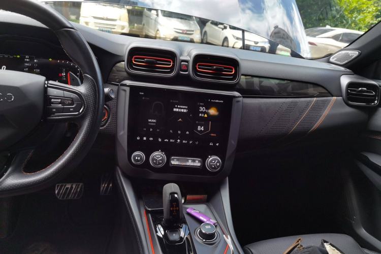 Used Lynk & Co 02 Hatchback 2021 2.0TD Halo Audio And AC Panel