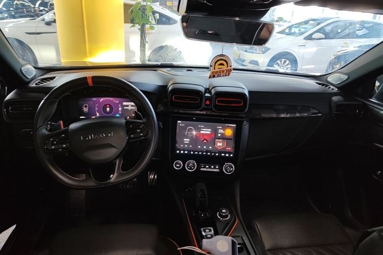 Used Lynk & Co 02 Hatchback 2021 2.0TD Halo Center Console
